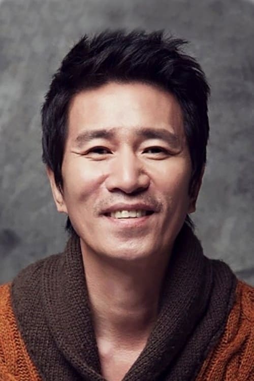 Смотреть популярные фильмы/сериалы онлайн с актером Shin Jung-keun в хорошем качестве