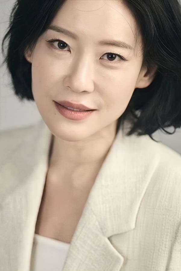 Смотреть популярные фильмы/сериалы онлайн с актером Song A-kyung в хорошем качестве