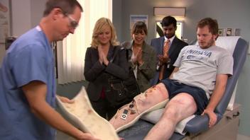 Parks-and-Recreation-S1E6-352x198